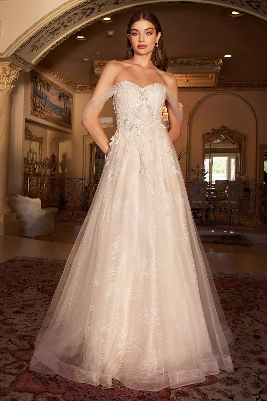 **Enchanting Elegance: Cinderella Divine's Timeless Evening Gown** Princess Wedding Dress