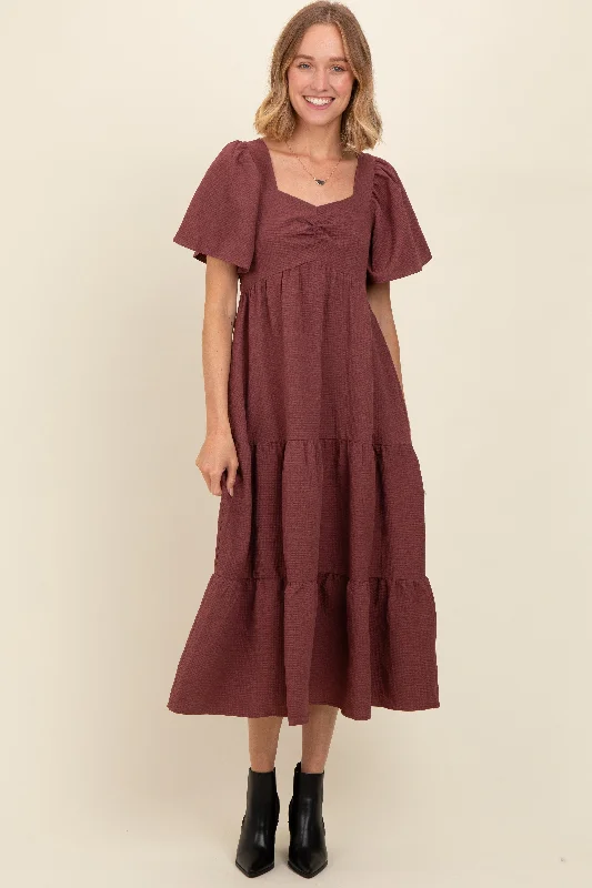 Burgundy Sweetheart Neck Short Puff Sleeve Tiered Midi Dress Versatile midi dresses for all occasions